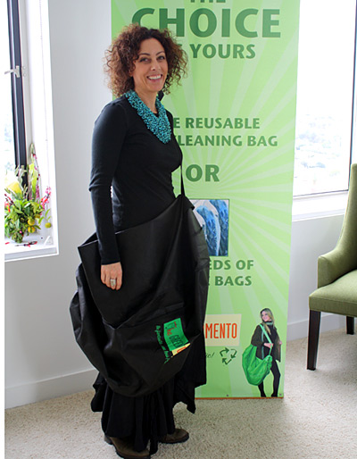 Jennie Nigrosh, creator of The Green Garmento bag.