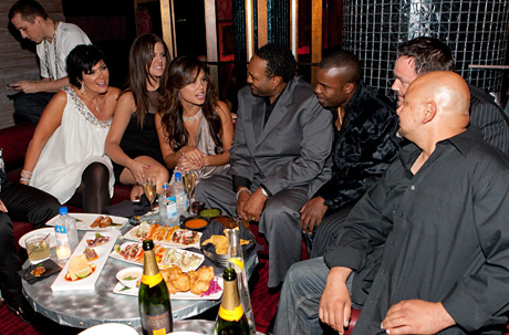 Kris Kardashian, Vanessa Manillo and Khloe kardashian with musical sensation All-4-One