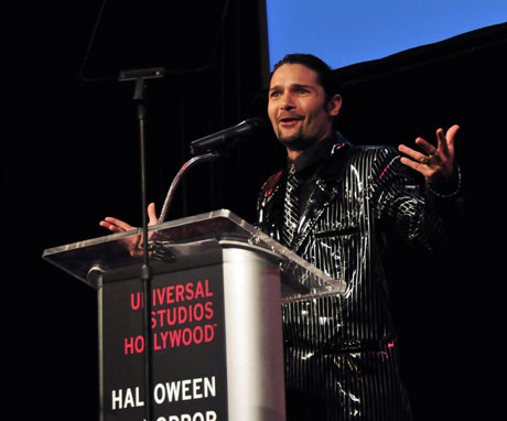 Corey Feldman cracks goulish jokes as host of Eyegore Awards.