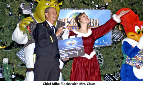 Chief Mike Flocks and Mrs Claus at Universal Hollywood Tree Lighting Chief Mike Flocks and Mrs Claus at Universal Hollywood Tree Lighting