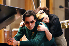 Jennifer Lopez and Marc Anthony in El Cantante
