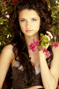 Alice Greczyn