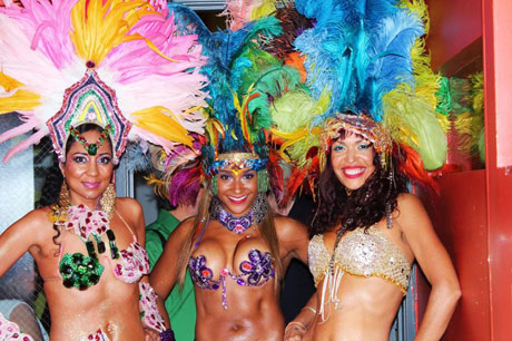 Samba Brazilian dancers