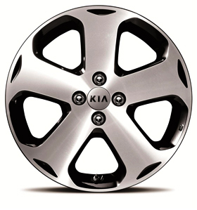 Beautiful sporty Alloy wheels on the Kia Rio.