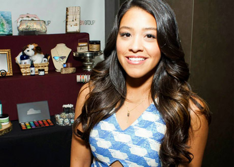 GOLDEN GLOBE WINNER - BEST ACTRESS, Gina Rodriguez of Jane The Virgin with Fizz Candy Jewelry.