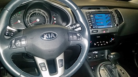 The 2015 Kia Sportage SX AWD