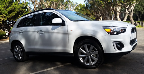 2015 Mitsubishi Outlander Sport SE AWC (Pearl White)