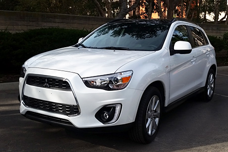 2015 Mitsubishi Outlander Sport SE AWC (Pearl White)