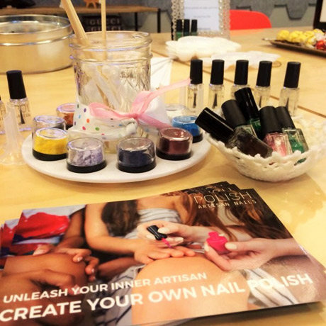 The Make your own Nail Polish Complete Kit 
