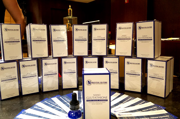 Nanocueticals Solution  at the GBK pre Oscar celebrity lounge