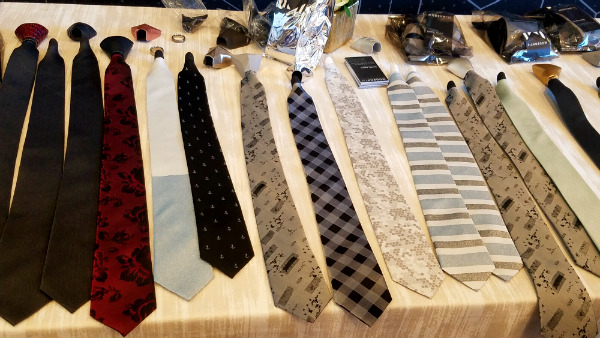 Modern Tie