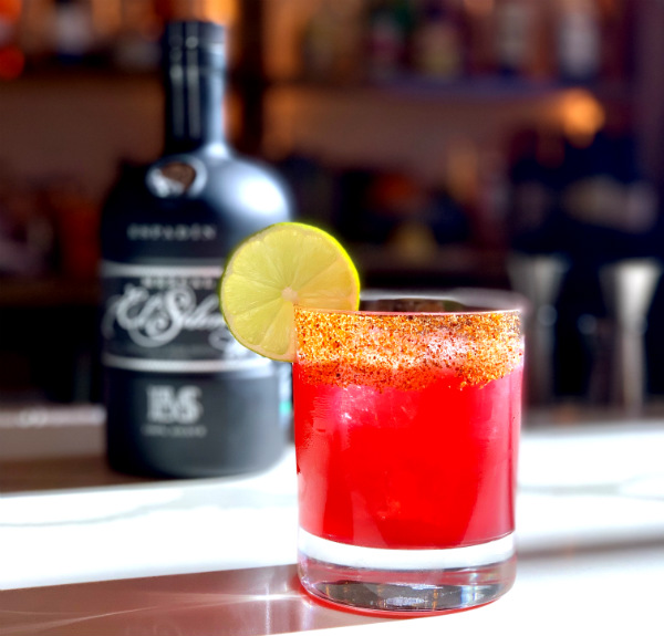 Celebrate Cinco De Mayo With Mezcal El Sliencio Cocktails