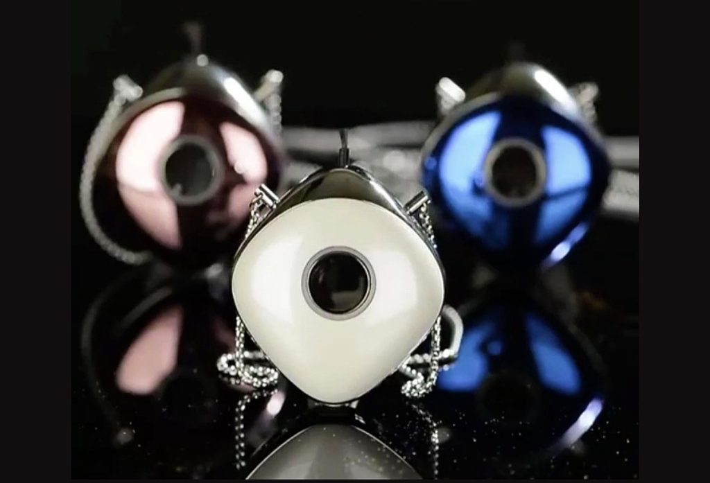 AutoBot wearable ionizer