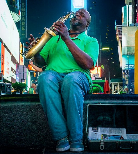 play musical instrument