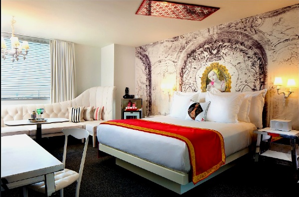 Alexandria Luxurious deluxe king at SAHARA Las Vegas Luxurious Alexandria Deluxe King at SAHARA Las Vegas