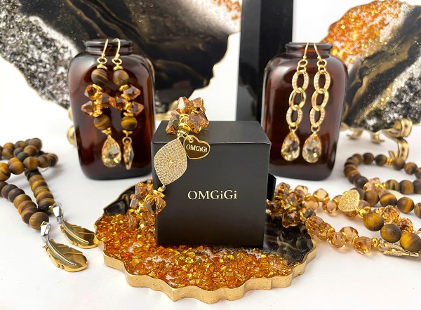 OmGigi Madames Apothecary Luxe Accessory Sets