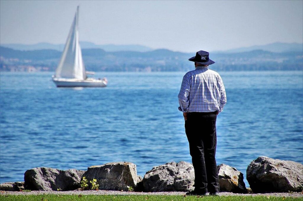 tips for living on your own in a big city