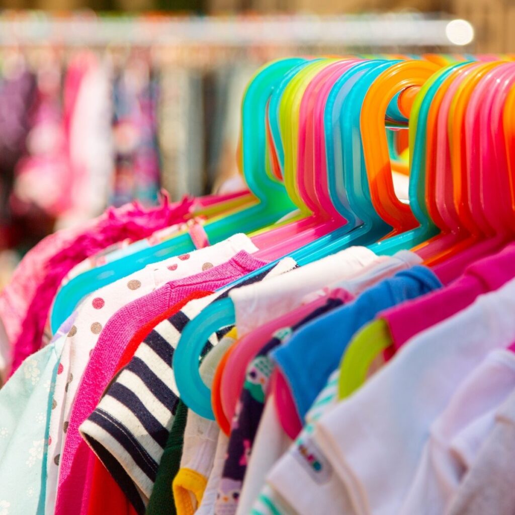 5 Tips for Buying the Best Baby Clothes While Expecting