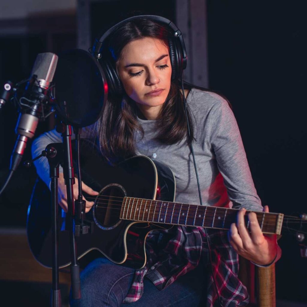 Tips for Becoming a Triple Threat as a Performer