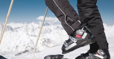 What Do I Need to Go Skiing for the First Time?