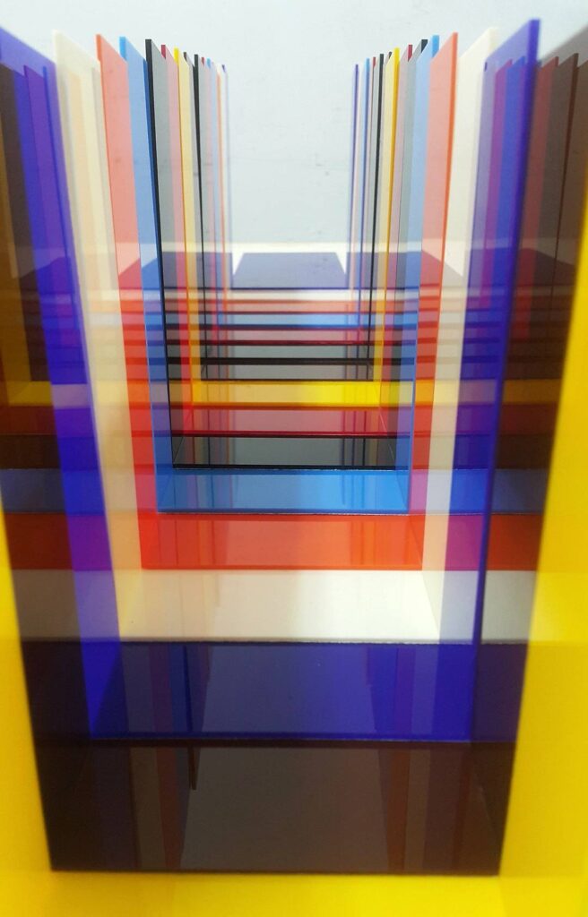 cutting acrylic correctly