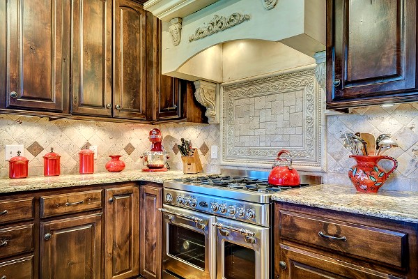 Creative Ideas to Personalize Your Kitchen - LA's The Place