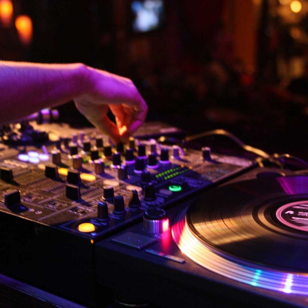 5 Tips for Getting Your DJ Career Started