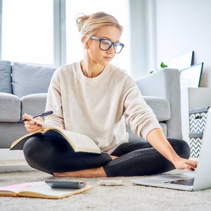 5 Ways To Use Leftover Money From Your Paycheck