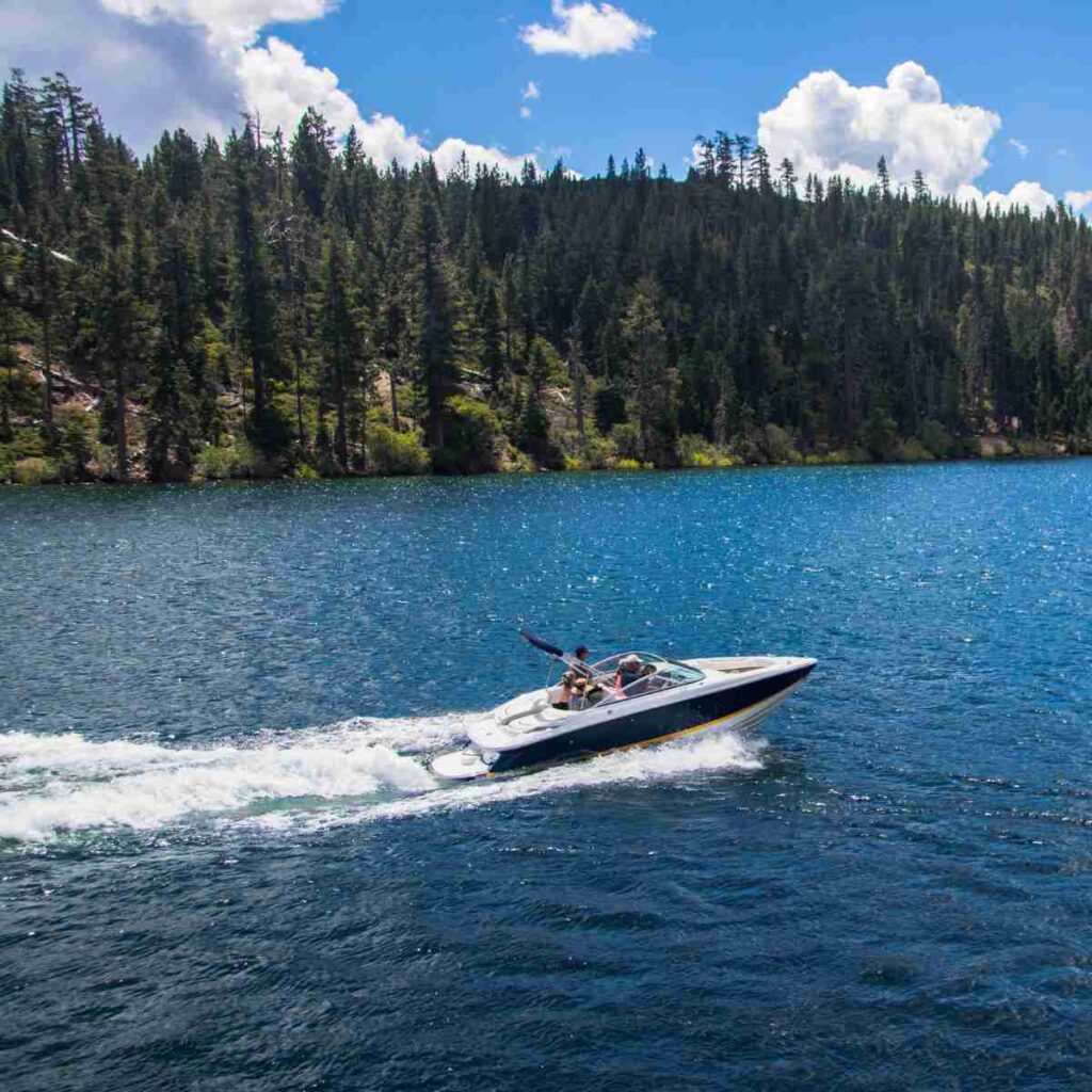 5 Lakes in California Suitable for Motorized Boating