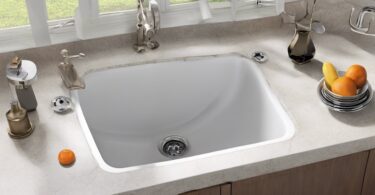 tips how to unclog a sink