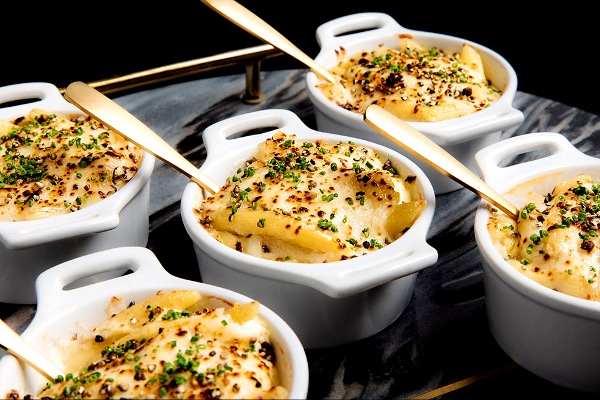 Wolfgang Puck Catering Mac and Cheese