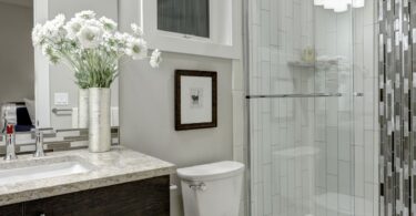 Tips for Creating a Welcoming Guest Bathroom