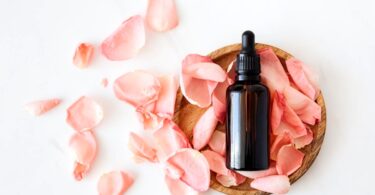 tree tea oil in beauty products