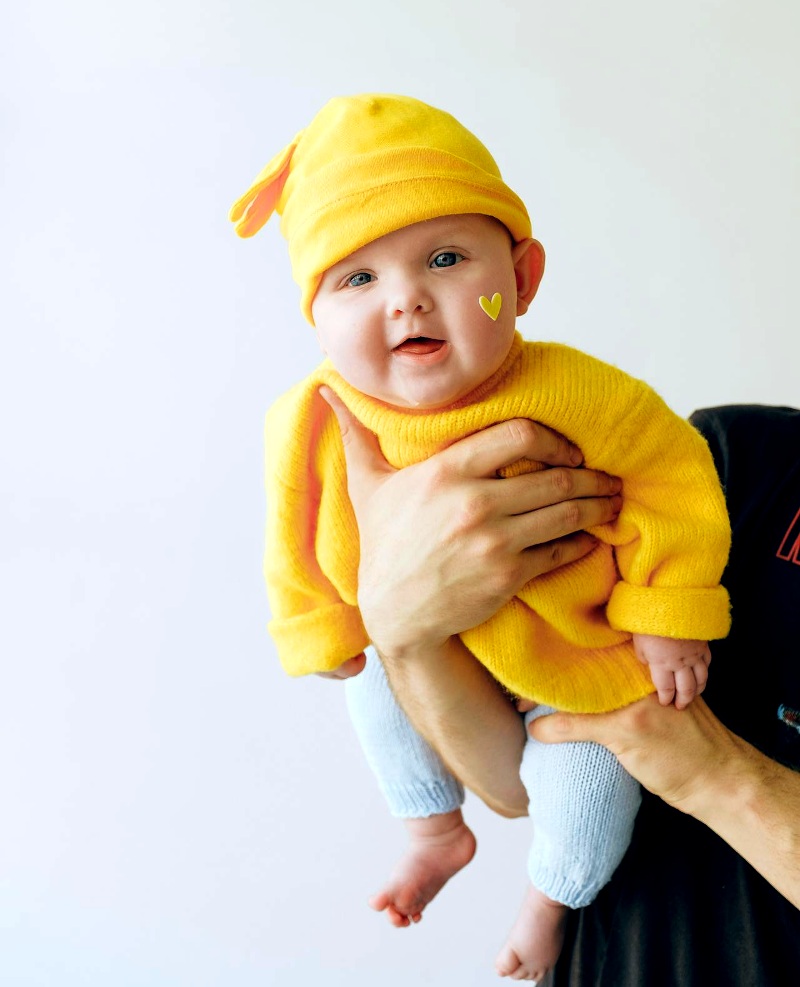 New Motherhood: 12 Essential Products to Support Moms and Babies