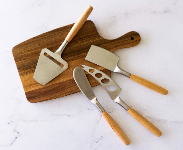 YOUZEY 5-Piece Cheese Board Set YOUZEY 5-Piece Cheese Board Set