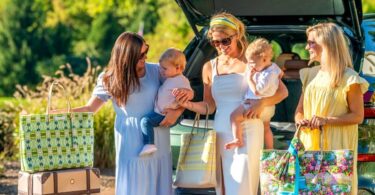 EVELYN & KATE’s Exclusive Original Tote