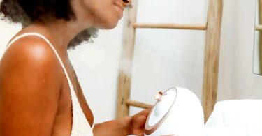 SENIA Hot and Cold Smart Facial Steamer by Vanity Planet