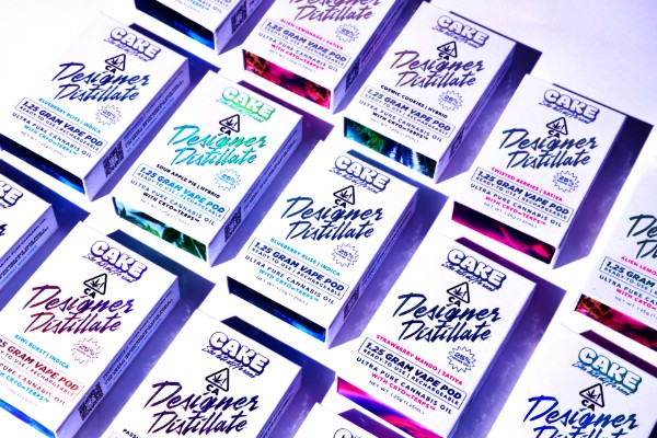 CAKE She Hits Different Cannabis vapes