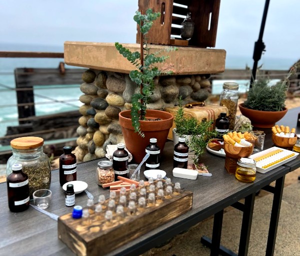 Quinntessentials organic essential oil products Quinntessentials organic essential oil products