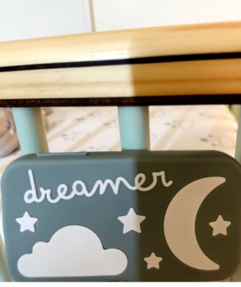 The Dreamer Sleep Machine