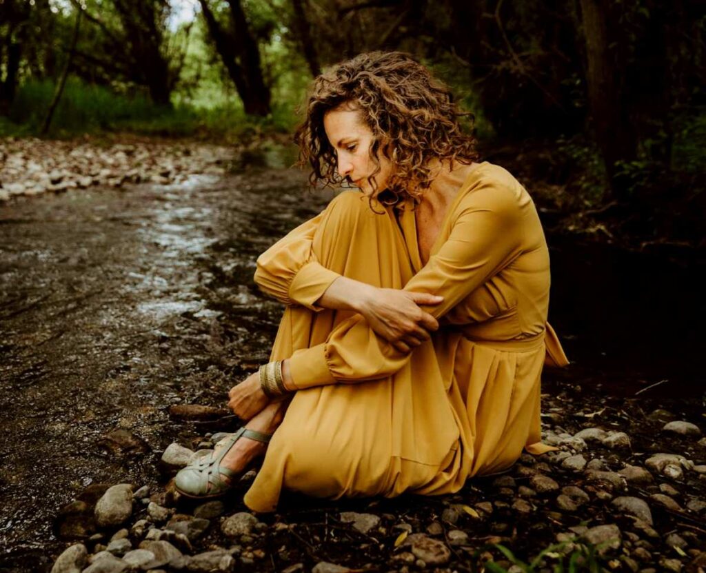 Where do LA woman go to heal