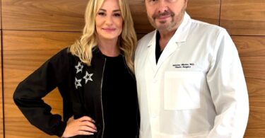 CellSound at The Nikolov Center for Plastic Surgery