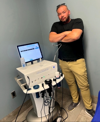 Jon Gosselin with CellSound Jon Gosselin with CellSound