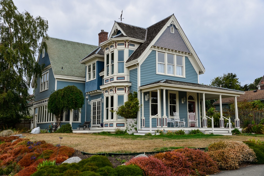 Home Styles That Are Anything but Cookie-Cutter