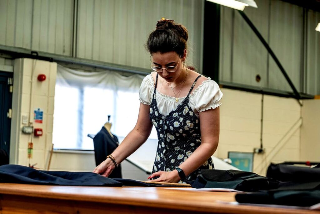 Clothing Manufacturers in Los Angeles