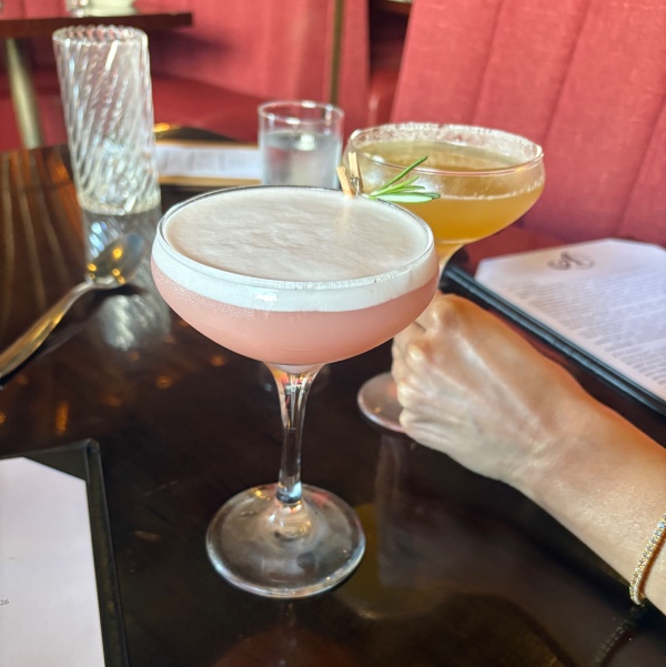 A Crystal Cove in Newport Beach A Crystal Cove in Newport Beach