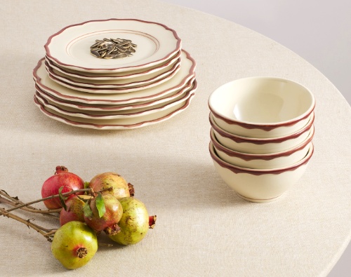 Maison Madison Darlene 12 Piece Dinnerware set Maison Madison Darlene 12 Piece Dinnerware set