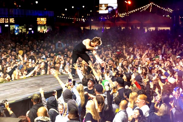 Sublime’s lead singer Jakob Nowell reaches out to fans at BeachLife Festival 2025