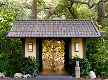 Golden Door, Everyone Wins” Nominee Gift Bags