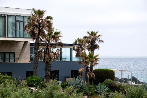 Affluent Los Angeles Homeowners Luxury House Cleaning Service Upscale coastal home in West Los Angeles near Malibu with ocean views
